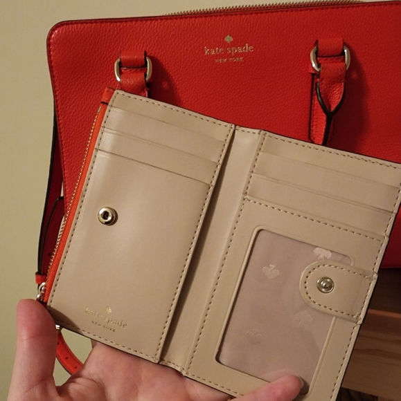 Kate Spade Crossbody and Wallet - Picture 4 of 7